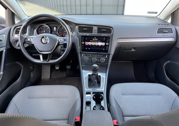 Volkswagen Golf cena 46500 przebieg: 170000, rok produkcji 2020 z Wrocław małe 781